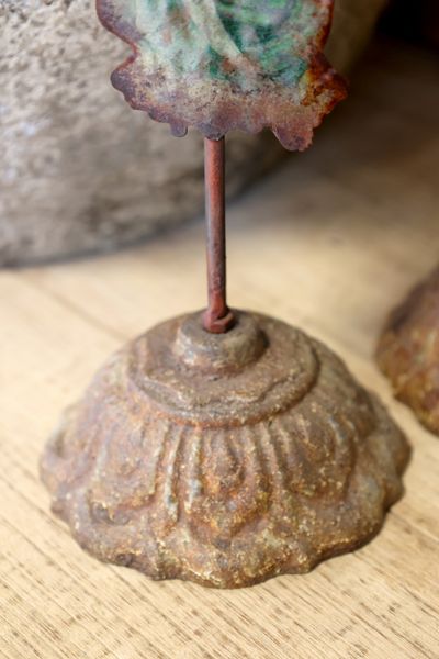 Vintage Engel p&aring; fot