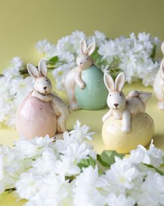 Hovedbilde Kanin med egg – dekorasjon