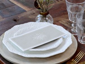 Hovedbilde Serviett med blomst L20/B10 cm lys latte